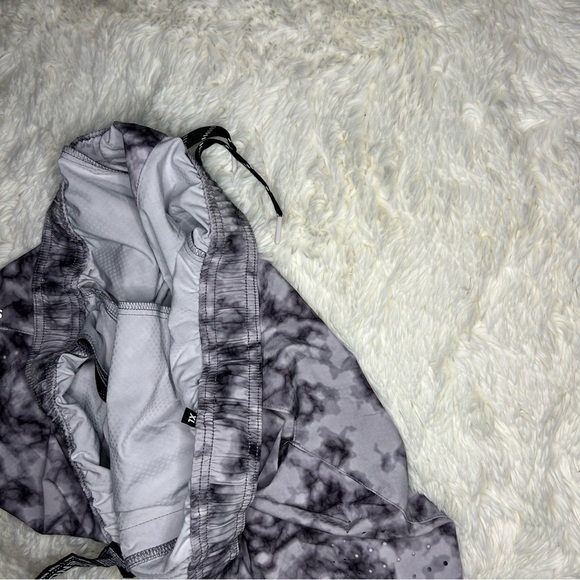 (2)Legends 5” Luka HD shorts black and blue tie-dye Never worn before size XL - Picture 10 of 12